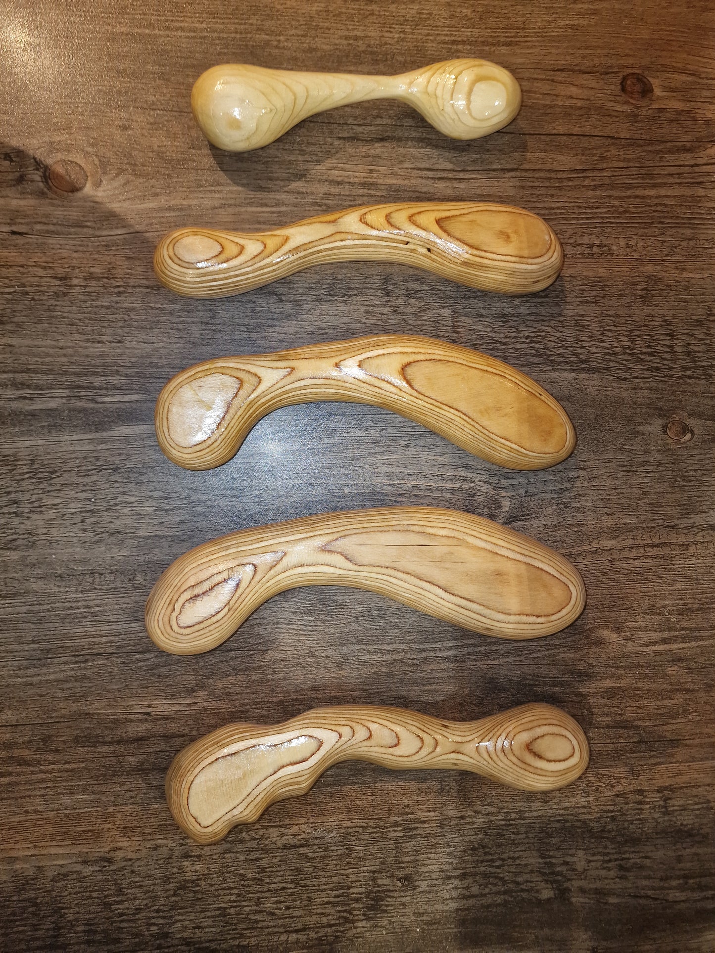 Der Klöppel , die spezielle Serie der einfachen unkomplizierten Dehnung