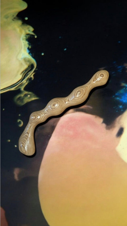 Der Adjutant , Ein Doppel-Dildo der etwas beeinträchtigten Personen etwas Hilfe geben soll